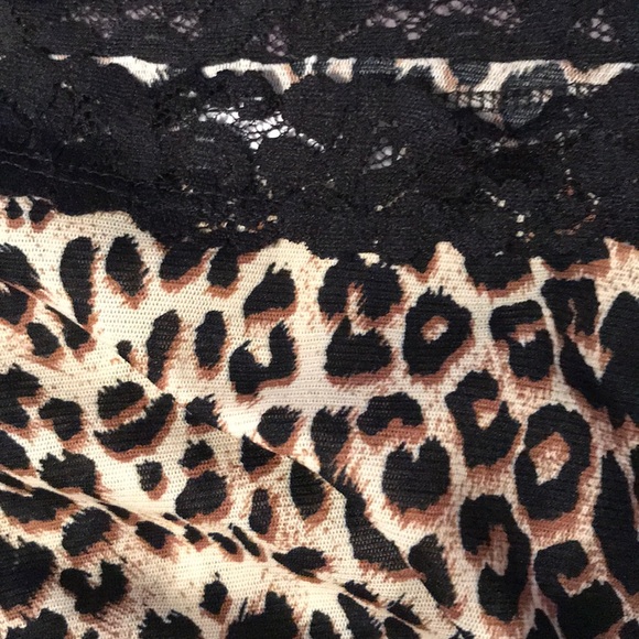 Blouse - Picture 2 of 2